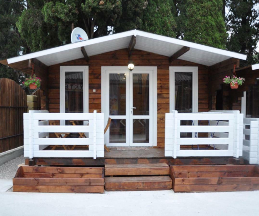 Гостевой Комплекс Парус Hotell New Athos Exteriör bild